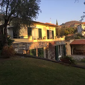 la-casa-di-fedra.hotelitalianriviera.com/