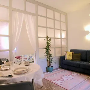 casa-di-spagna.emilia-romagnahotels.net/